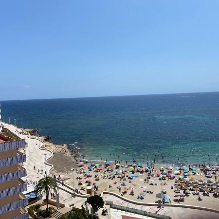 Relaxing Modern Beachfront Apartment - Amazing Sea View 칼페 외부 사진